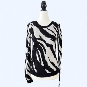 H&M Women’s Zebra Animal Print Wool Warm Preppy Prep Long Sleeve Sweater XS